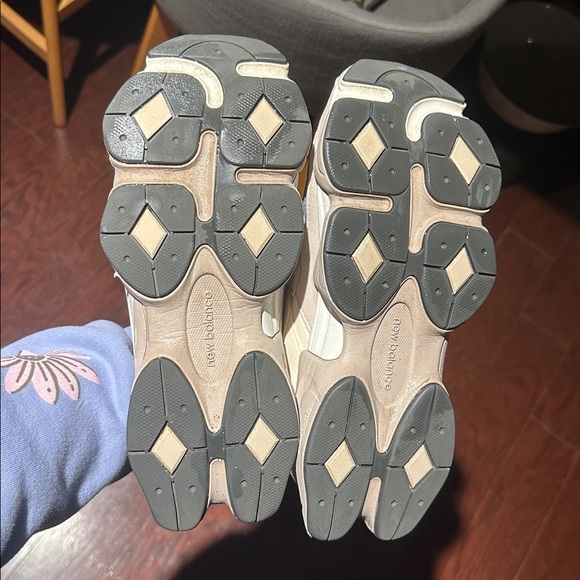 New balance 9060 boys 7 - Picture 15 of 15